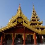 shwedagon pagoda 1